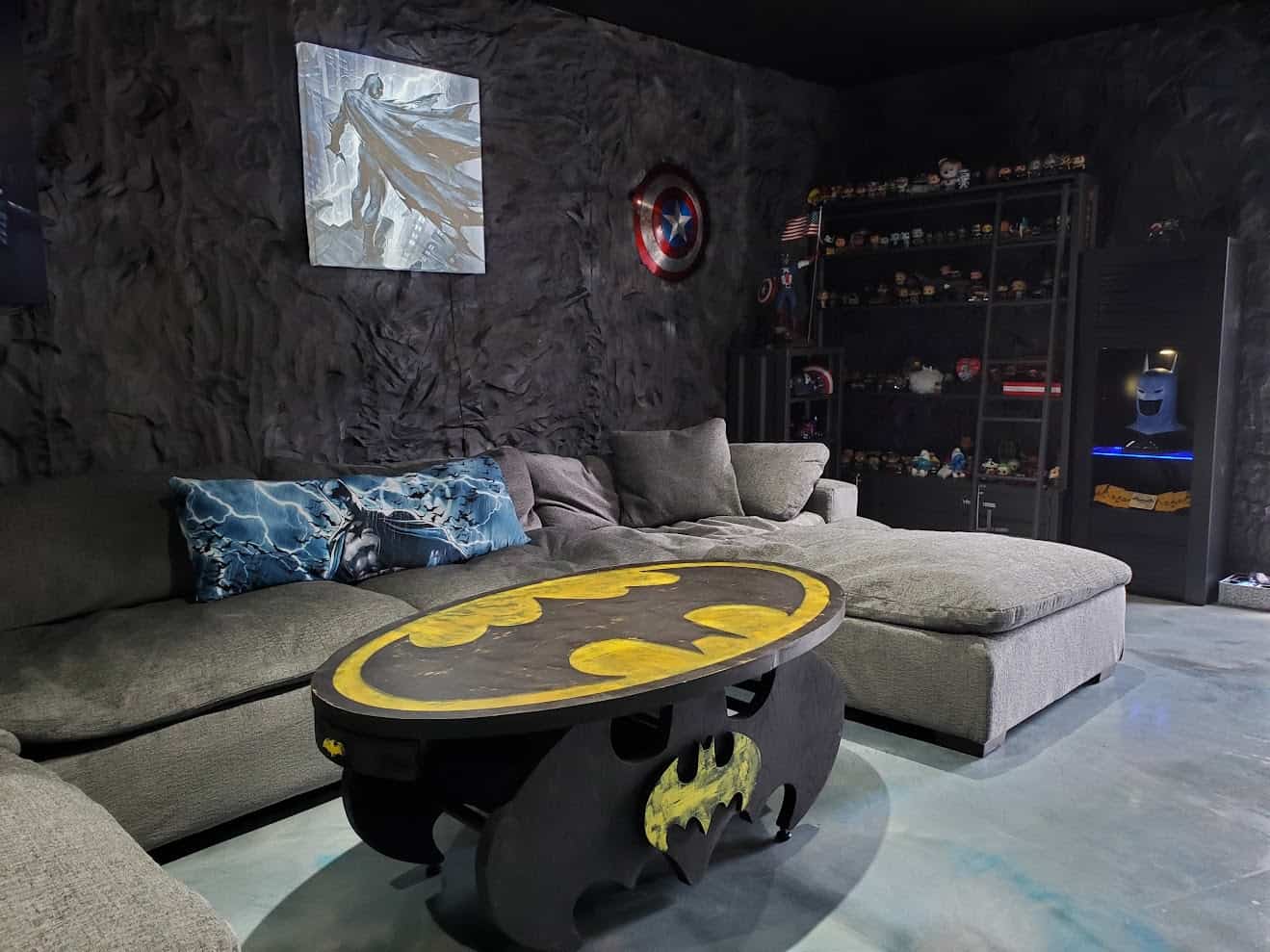 The Bat Cave comic-themed room build