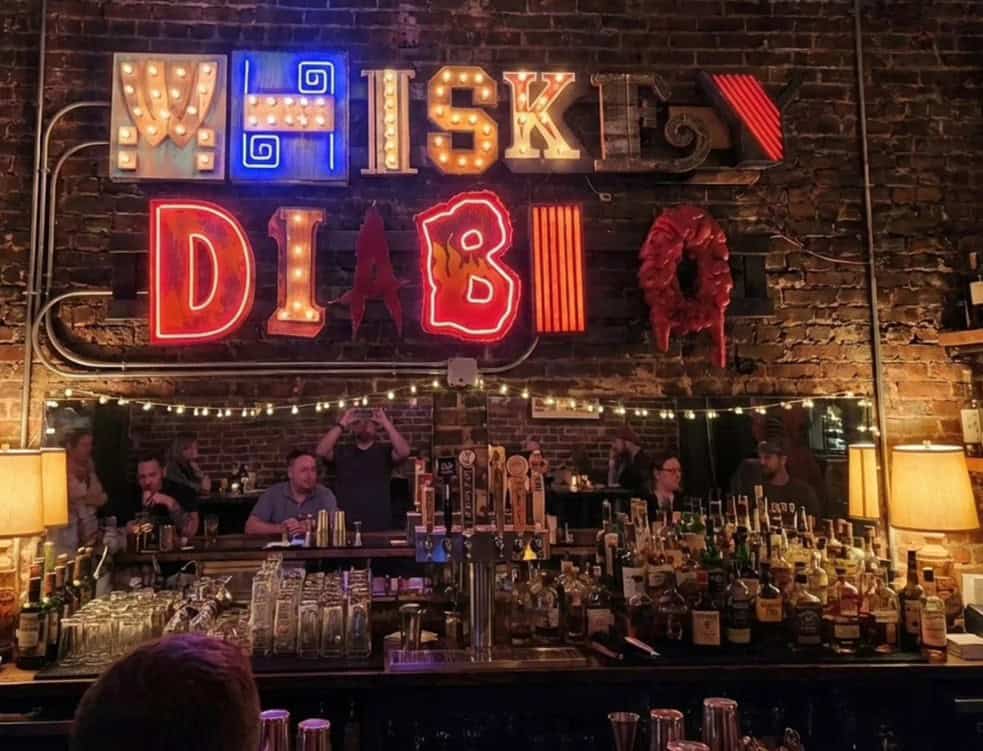 Restaurant bar sign